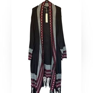 BloomChic Women’s Bohemian Patterned Poncho from Witch’s Estate Sale new w/tags